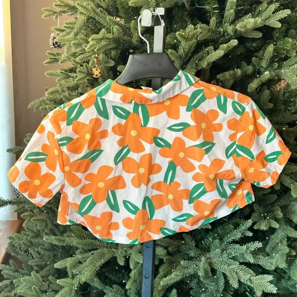SHEIN 11-12 cropped button down summer shirt - Picture 3 of 3